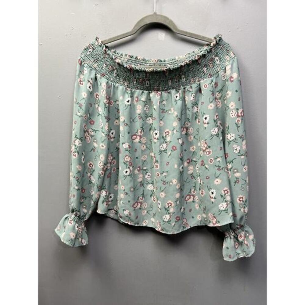 Wild‎ Blue Sadie Robertson Blouse Womens Large Off-Shoulder Smocked Floral